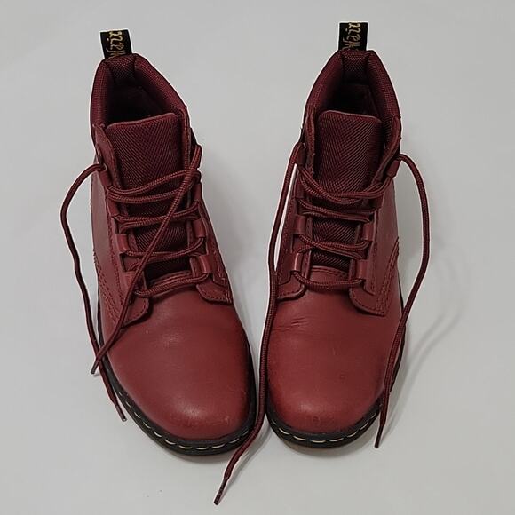 Ugg Telkes Boots - Picture 1 of 11